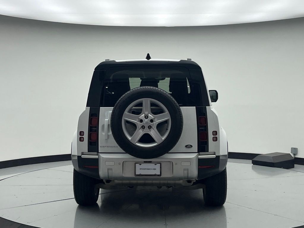 Thumbnail: 2022 Land Rover Defender - 6