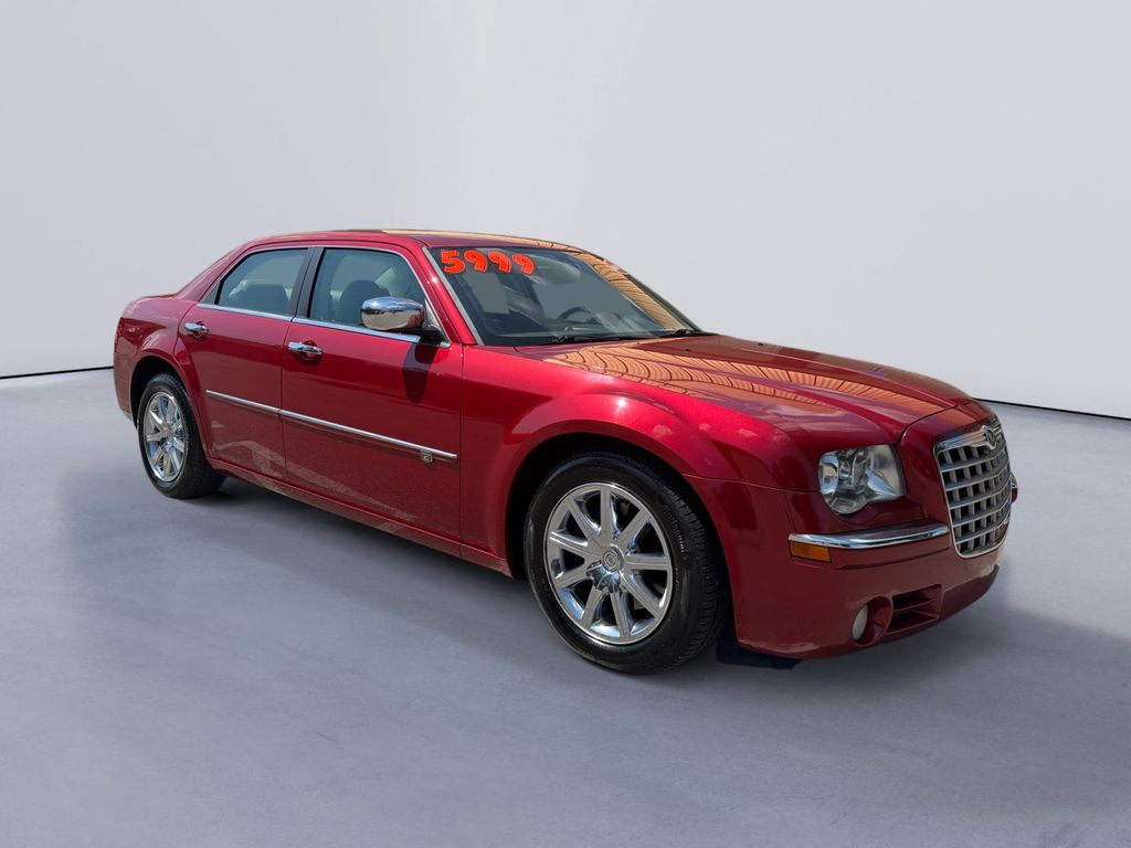 Inferno Red Crystal Pearlcoat/Black Vinyl Top 2008 Chrysler 300 Sedan Rear-Wheel Drive 5-Speed Automatic