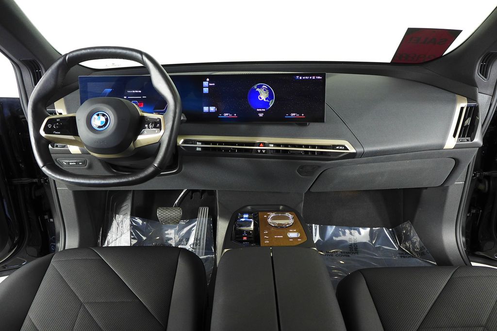 Thumbnail: 2023 BMW iX - 24