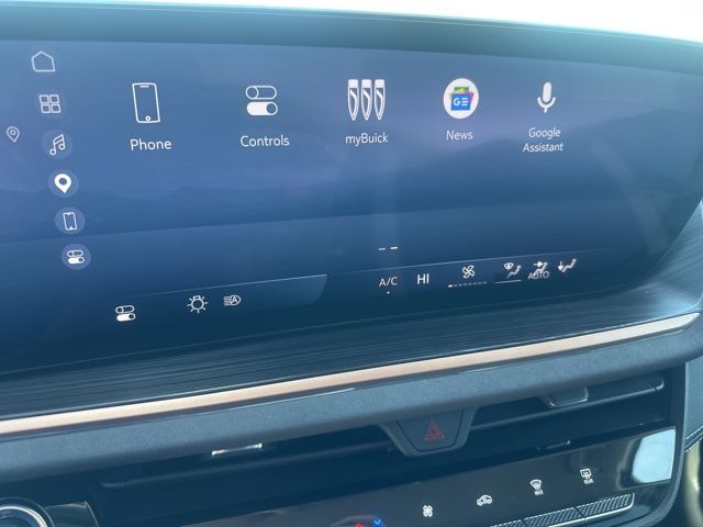 Used 2025 Buick Envision SUV