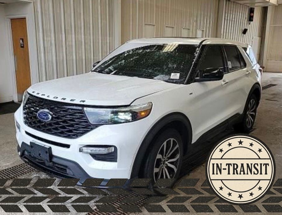 2022 Ford Explorer ST-Line AWD