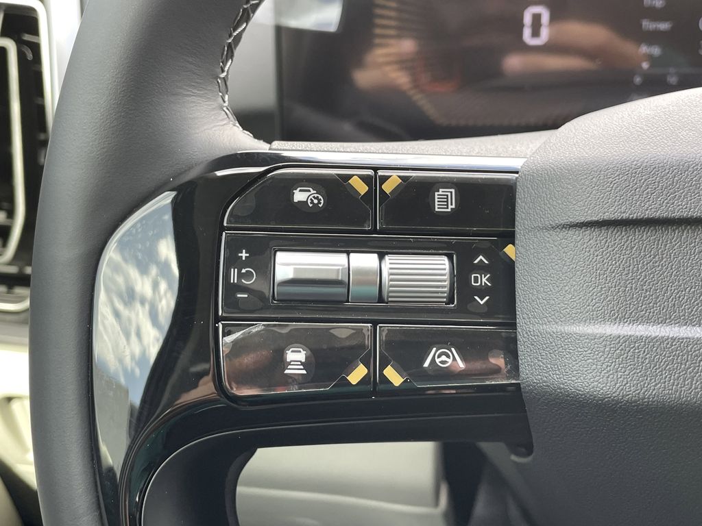 new 2026 Kia Sorento car, priced at $32,156