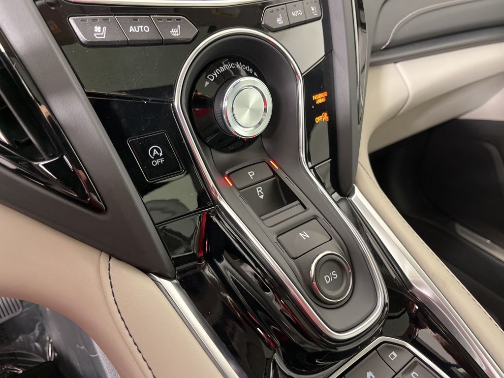 Thumbnail: 2026 Acura RDX - 32