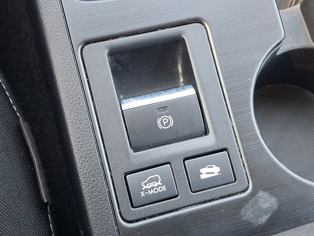 Thumbnail: 2017 Subaru Outback - 25