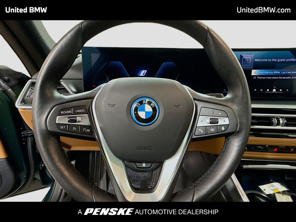 Thumbnail: 2024 BMW i4 - 6