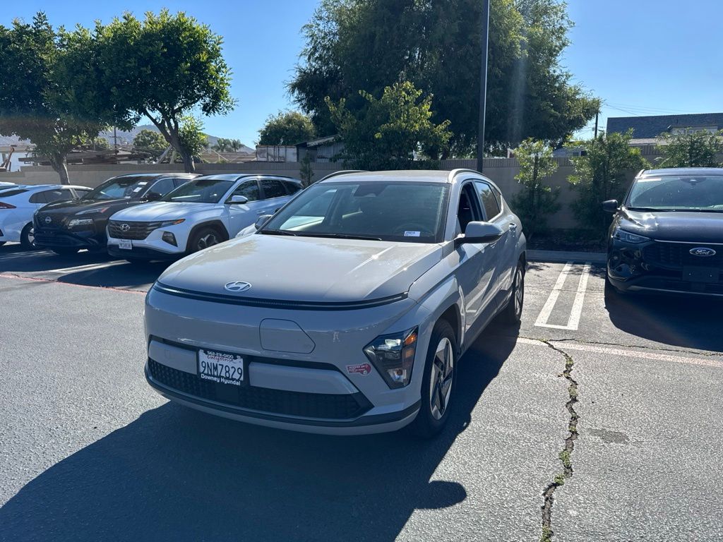 2024 Hyundai Kona Electric SEL FWD