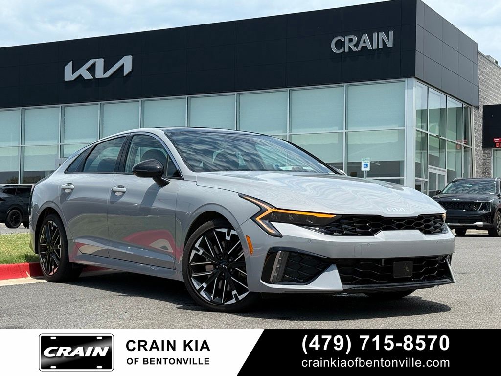 Wolf Gray 2026 Kia K5 Sedan Front-Wheel Drive 8-Speed Dual Clutch