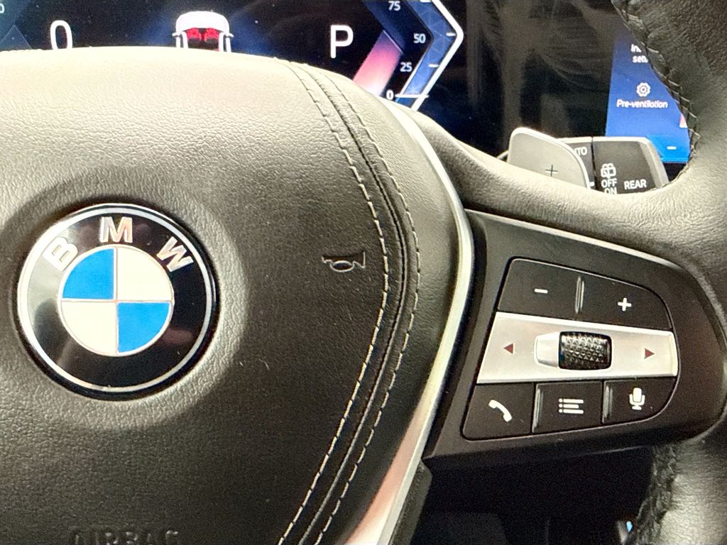 Thumbnail: 2026 BMW X5 - 12