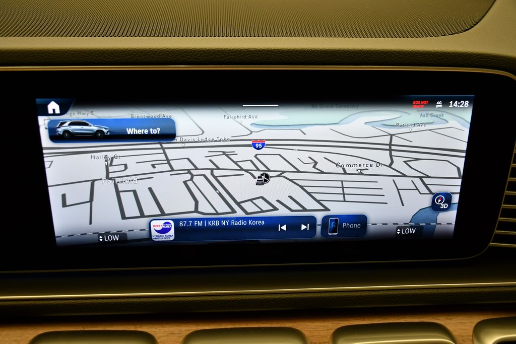 Thumbnail: 2026 Mercedes-Benz GLE - 26