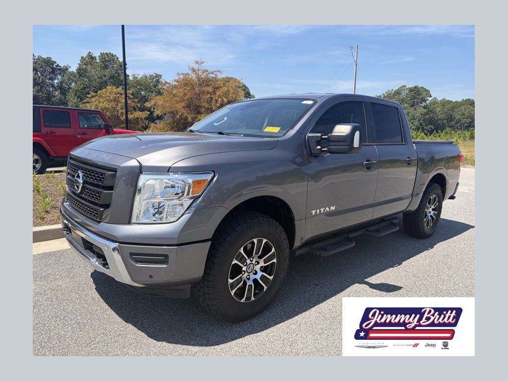 Gray (Gun Metallic) 2022 Nissan Titan Pickup Truck Four-Wheel Drive 9-Speed Automatic