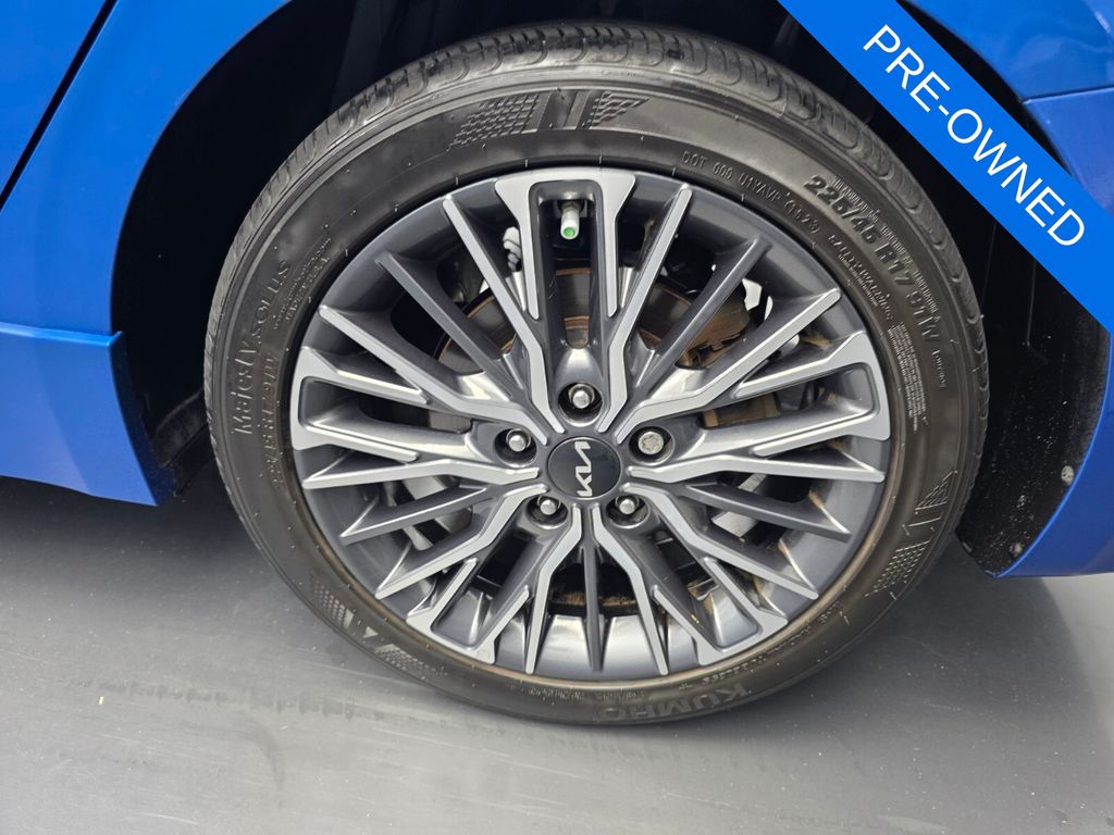 Used 2023 Blue Kia GT-Line image 17