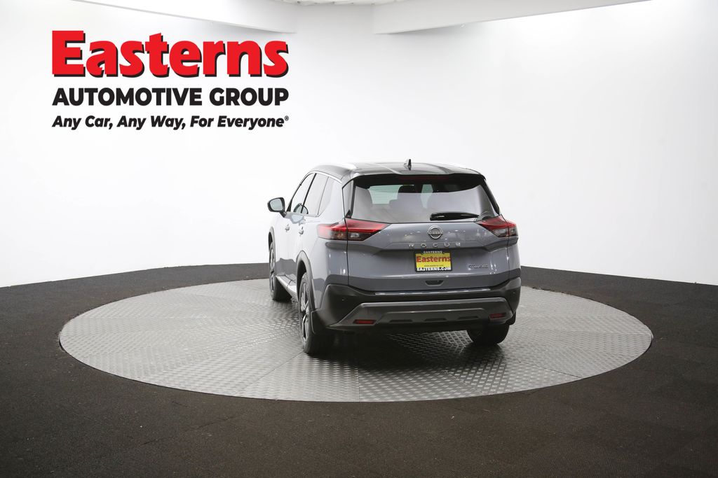 Used 2023 Gray Nissan SL image 37