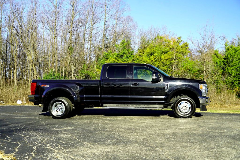 Used Car 2020 Ford F-350sd  Lariat For Sale Under $50,000 In Taylor, Texas