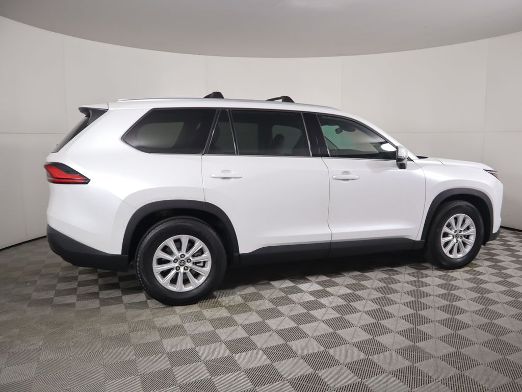Thumbnail: 2024 Toyota Grand Highlander - 4