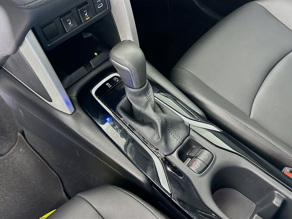 Thumbnail: 2024 Toyota Corolla Cross - 16