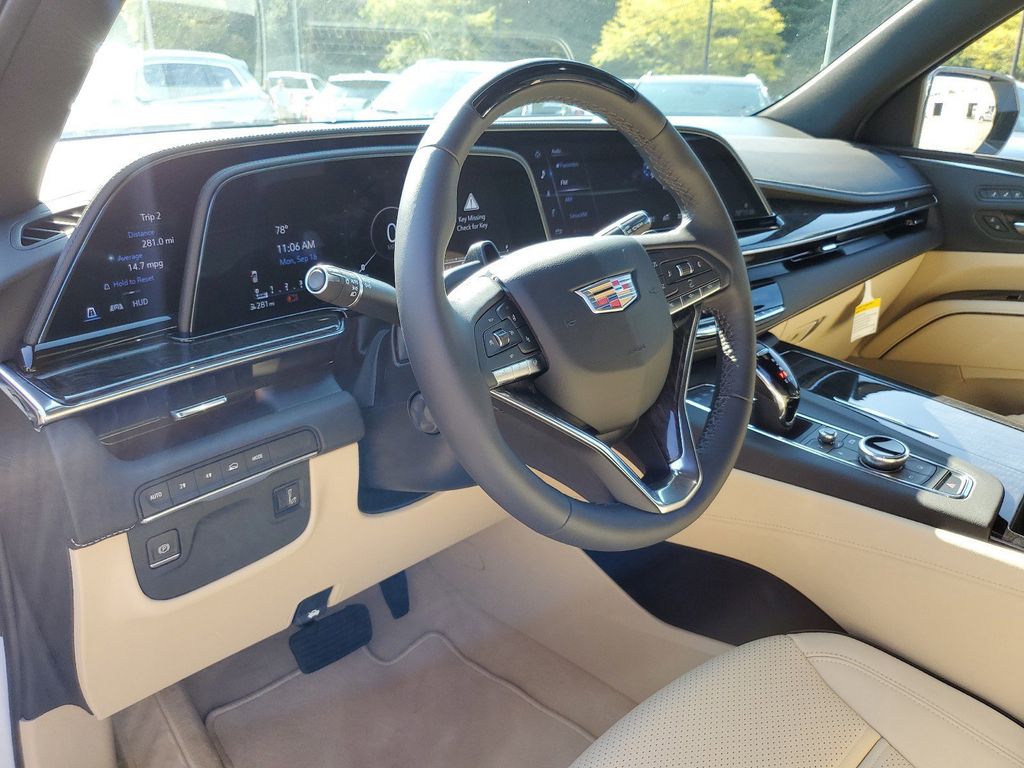 2024 Cadillac Escalade Premium Luxury 11