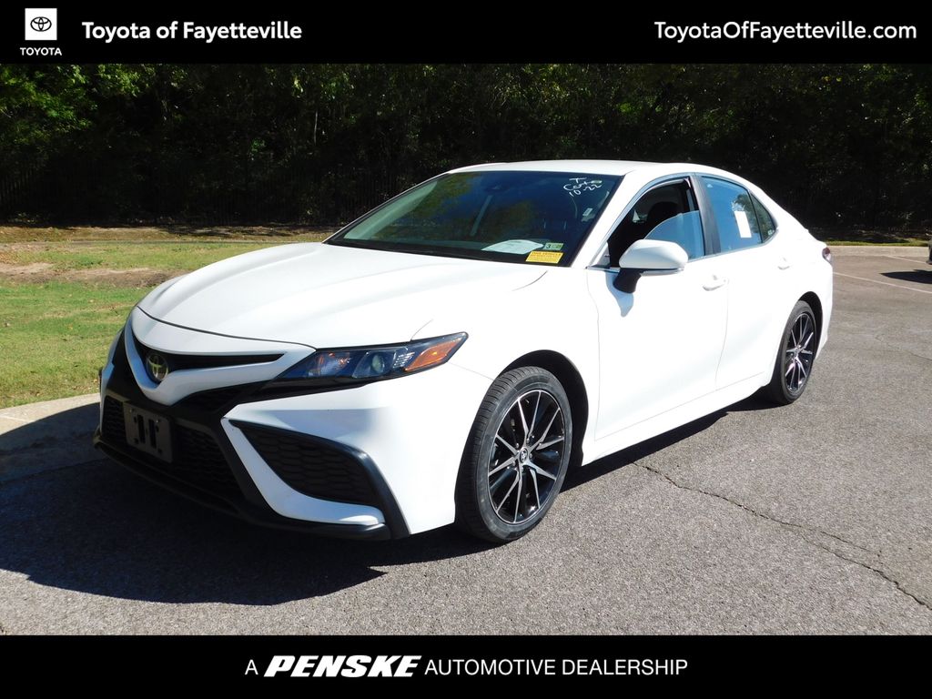 2024 Toyota Camry SE -
                  Fayetteville, AR