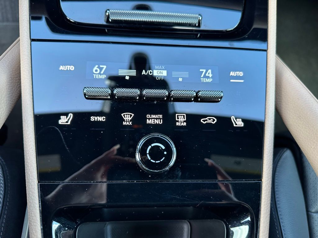 Thumbnail: 2024 Porsche Cayenne - 24