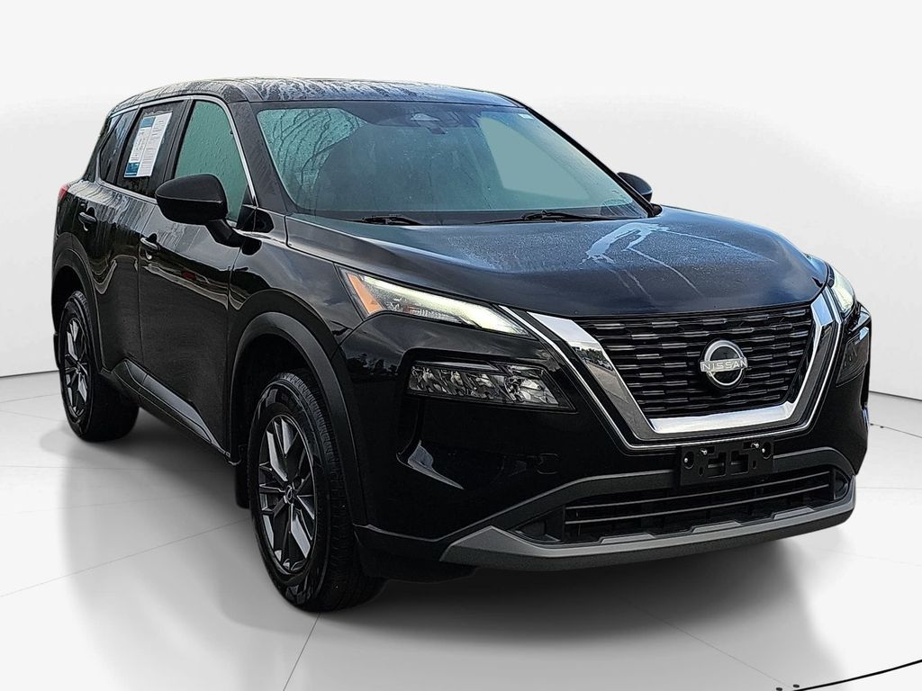 View vehicle photo 2