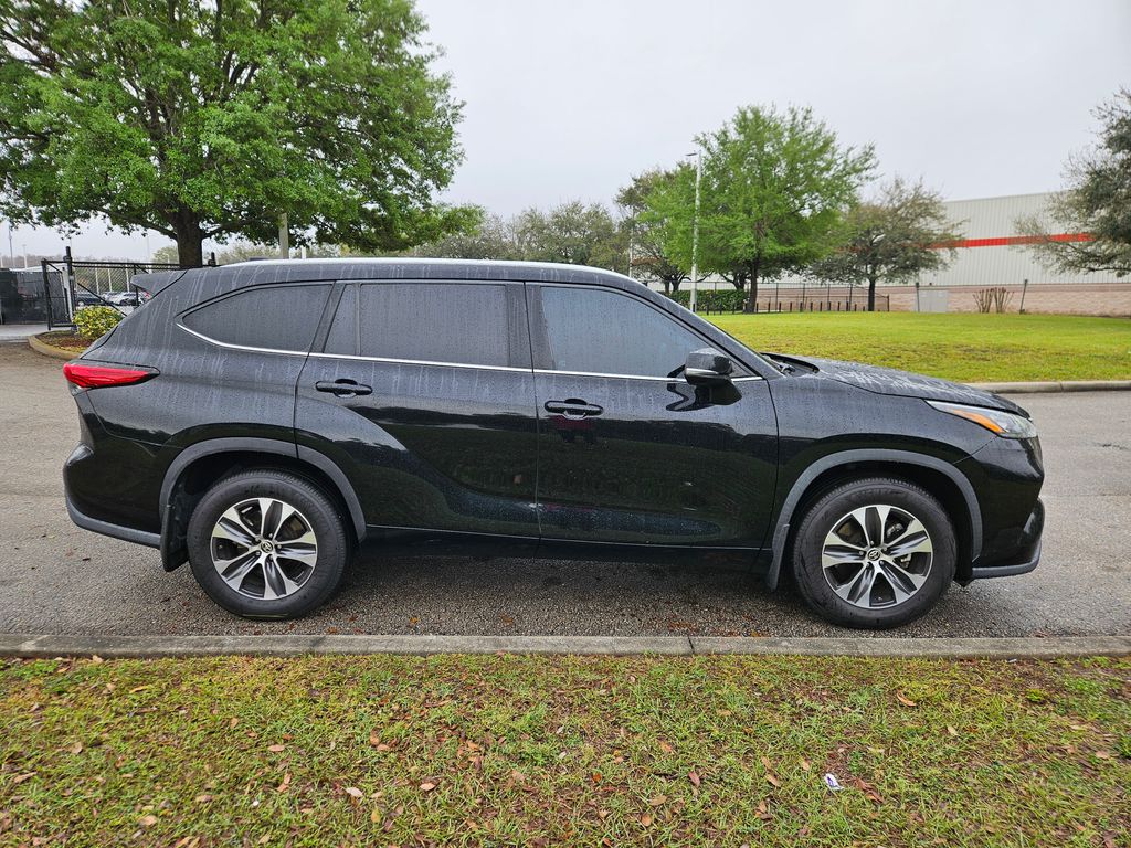 2020 Toyota Highlander XLE 6