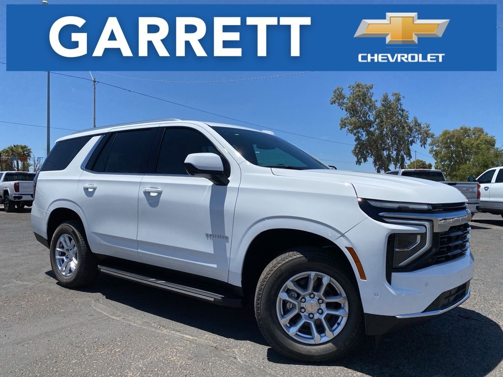 Summit White 2026 Chevrolet Tahoe SUV / Crossover Four-Wheel Drive Automatic
