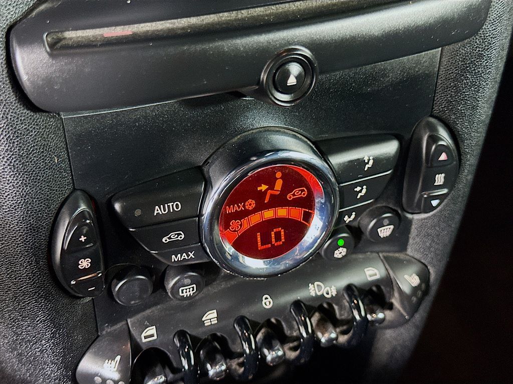2012 MINI Cooper Base 14