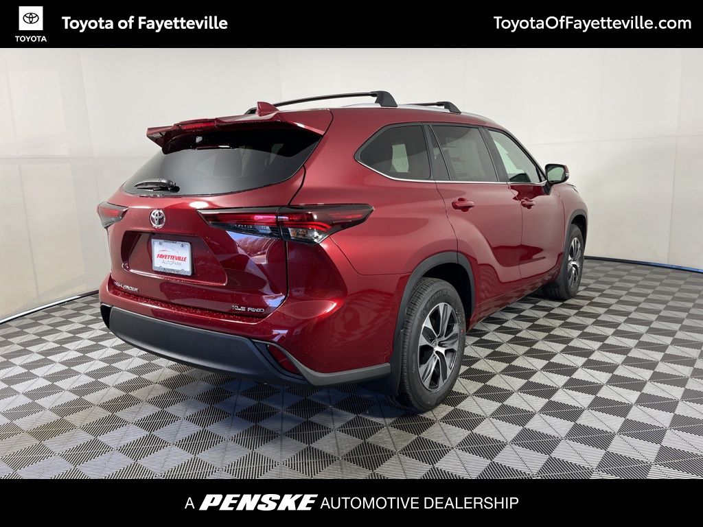 Thumbnail: 2026 Toyota Highlander - 5