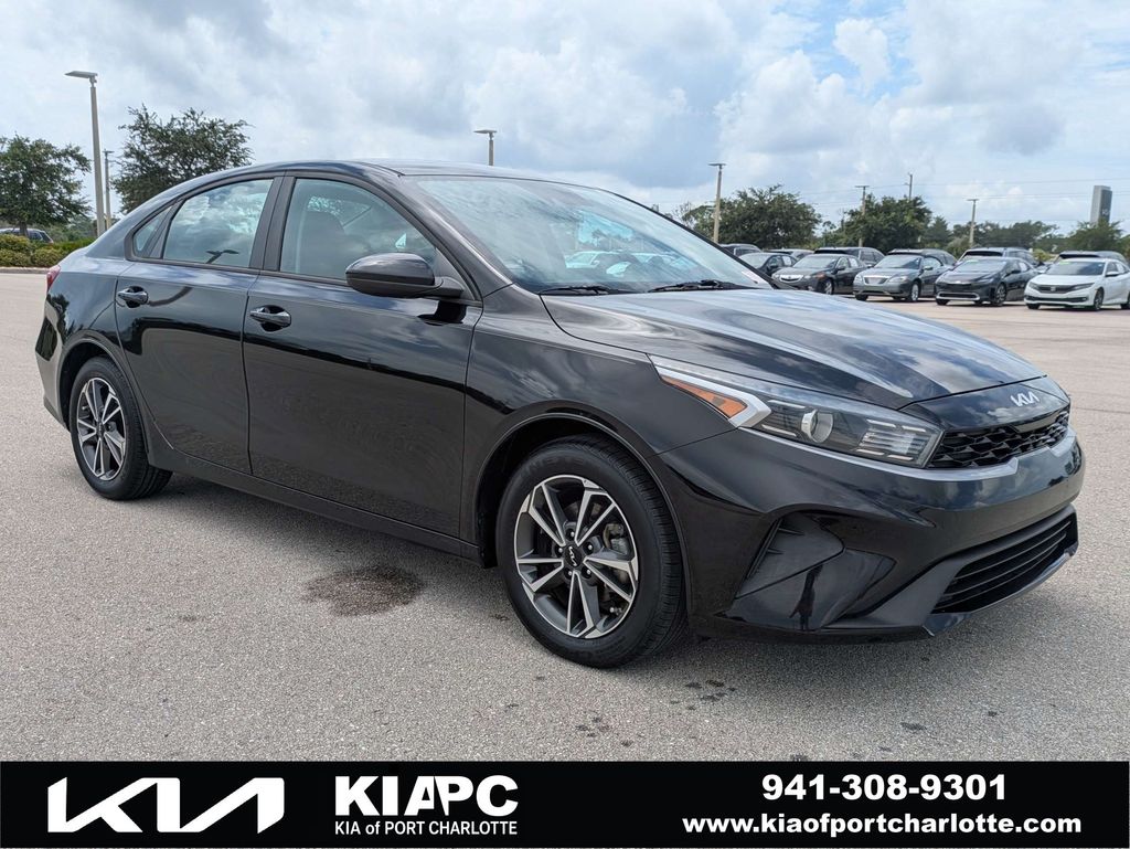 Aurora Black 2023 Kia Forte Sedan Front-Wheel Drive Continuously Variable Transmission
