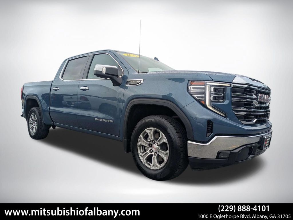 2024 GMC Sierra 1500 SLT