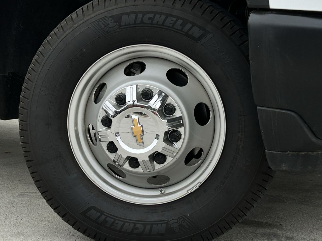 car-gallery-9