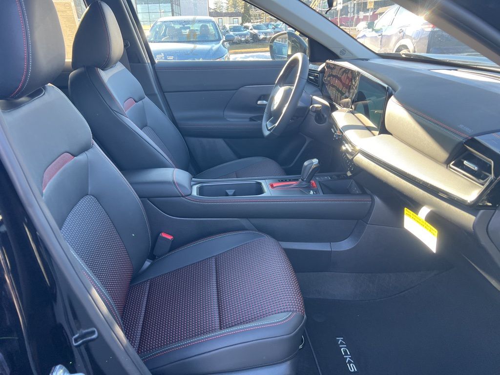 2026 Nissan KICKS SR AWD - Photo 44