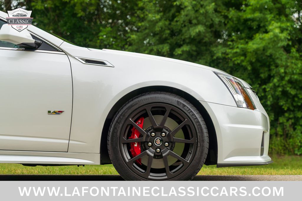 2015 Cadillac CTS-V 75