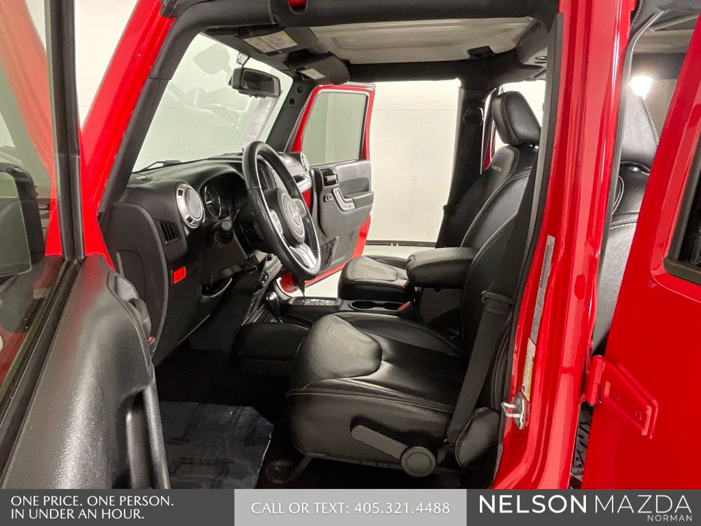 Used 2016 Red Jeep Unlimited Rubicon image 11