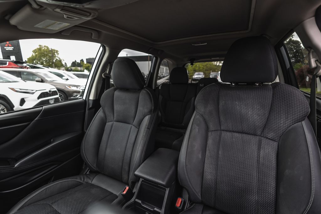 2019 Subaru Forester Premium thumbnail 23