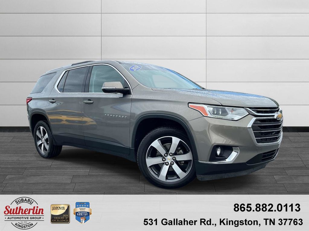 Pepperdust Metallic 2018 Chevrolet Traverse SUV / Crossover Front-Wheel Drive 9-Speed Automatic