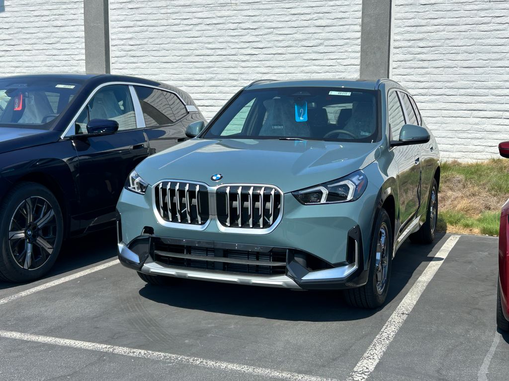 Thumbnail: 2026 BMW X1 - 2