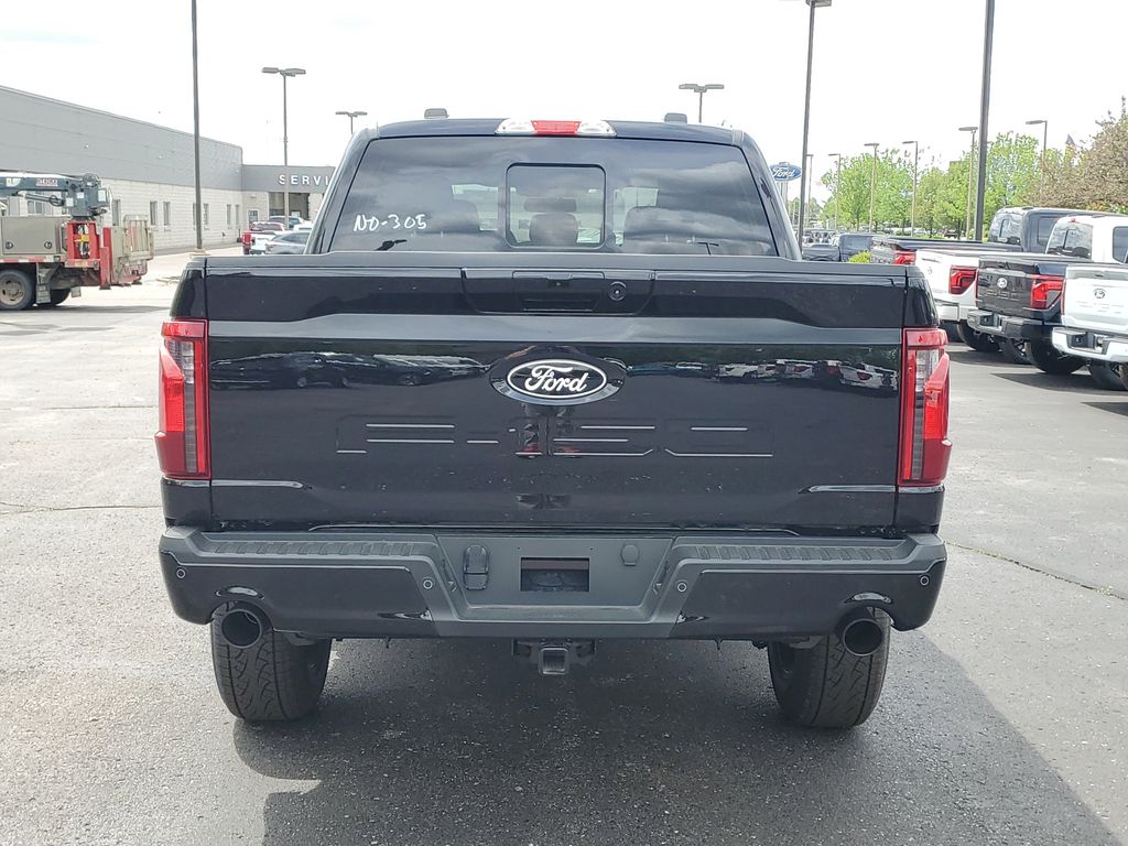 View vehicle photo 5