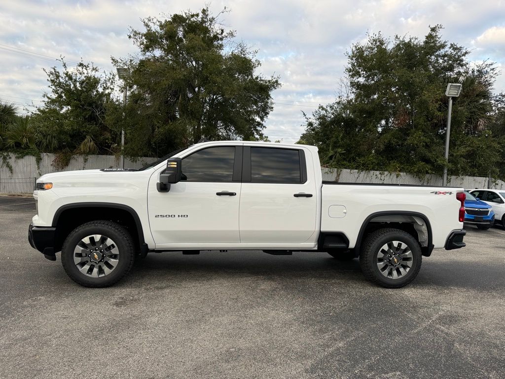 2025 Chevrolet Silverado 2500HD Custom 5