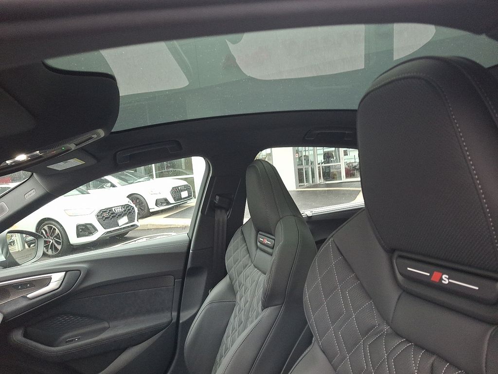 Thumbnail: 2025 Audi S5 - 11