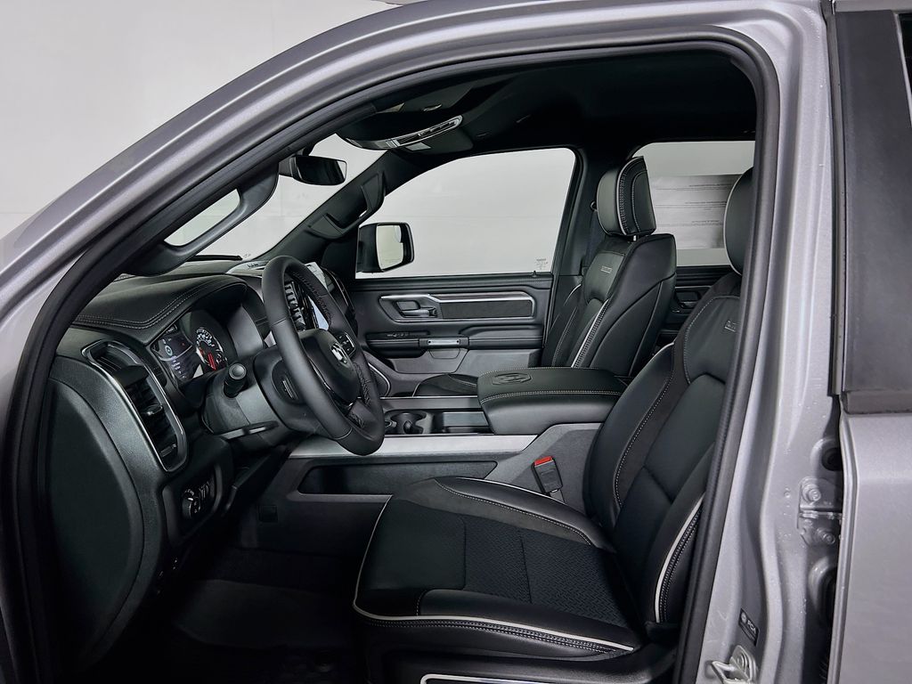 1500 Crew Cab Laramie