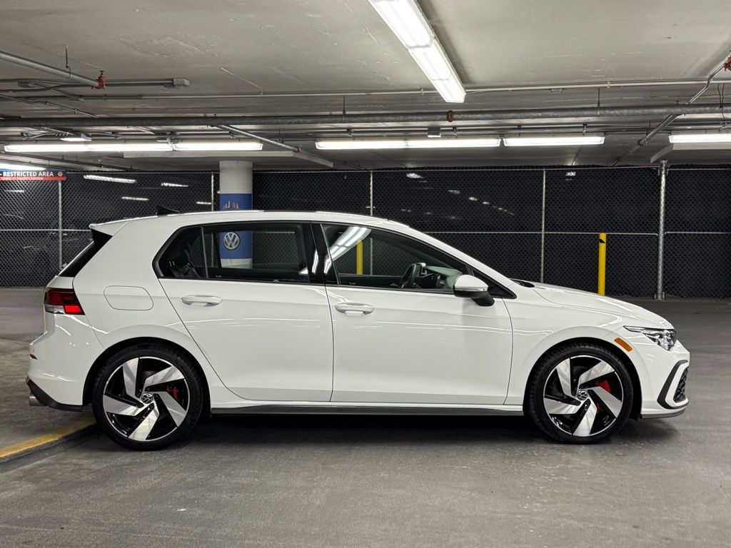 2022 Volkswagen Golf GTI 2.0T SE 36