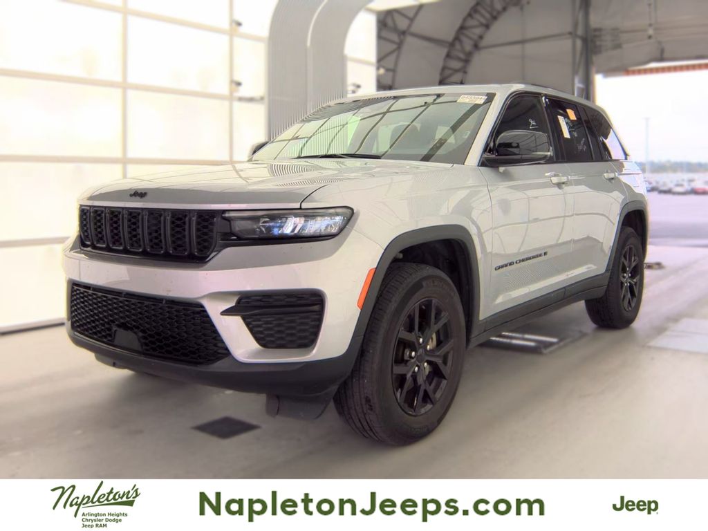 Silver Zynith 2025 Jeep Grand Cherokee SUV / Crossover Four-Wheel Drive 8-Speed Automatic