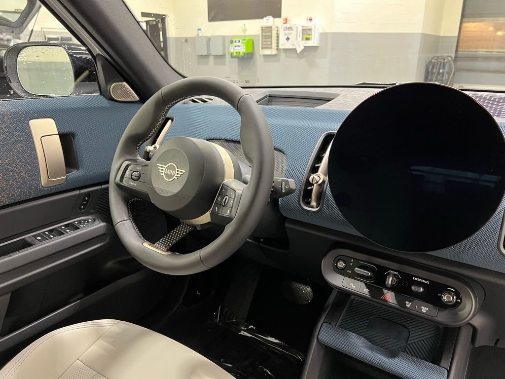 Thumbnail: 2025 MINI Cooper Countryman - 29