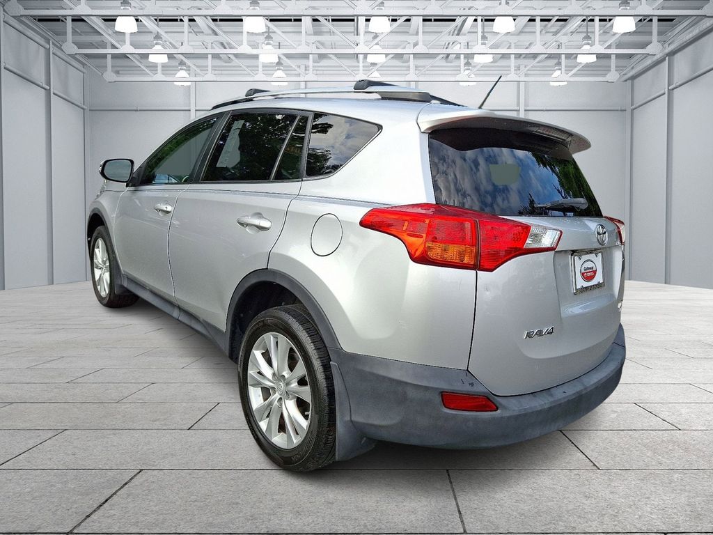 Thumbnail: 2014 Toyota RAV4 - 6