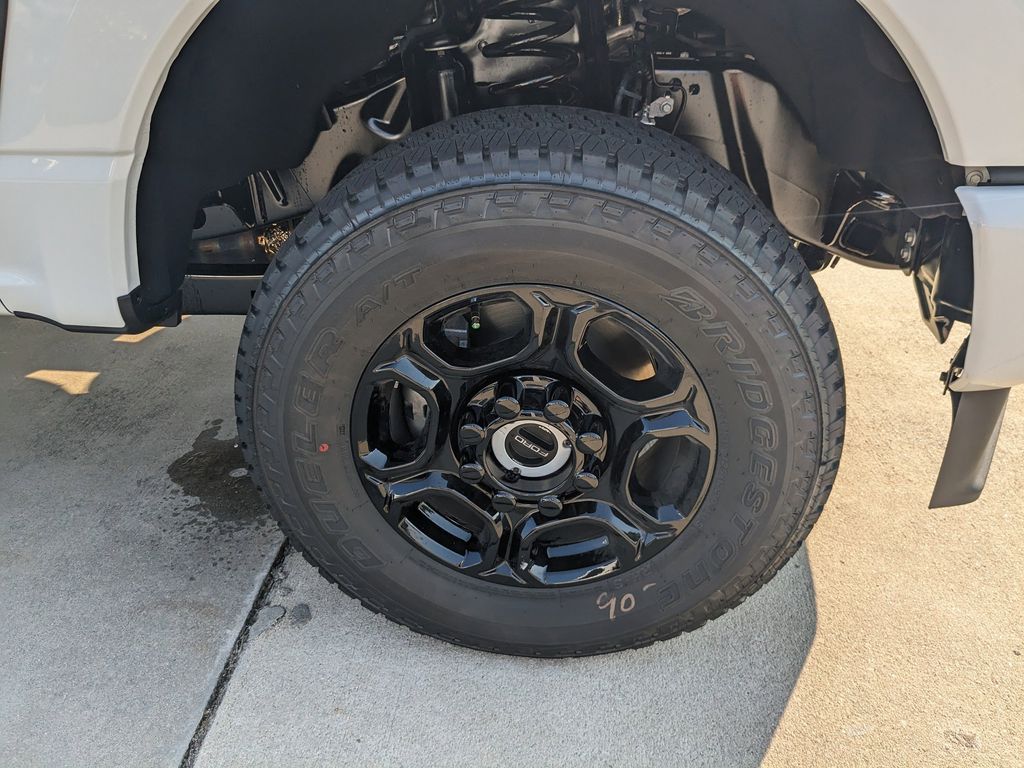 2025 Ford F-250 Super Duty XL