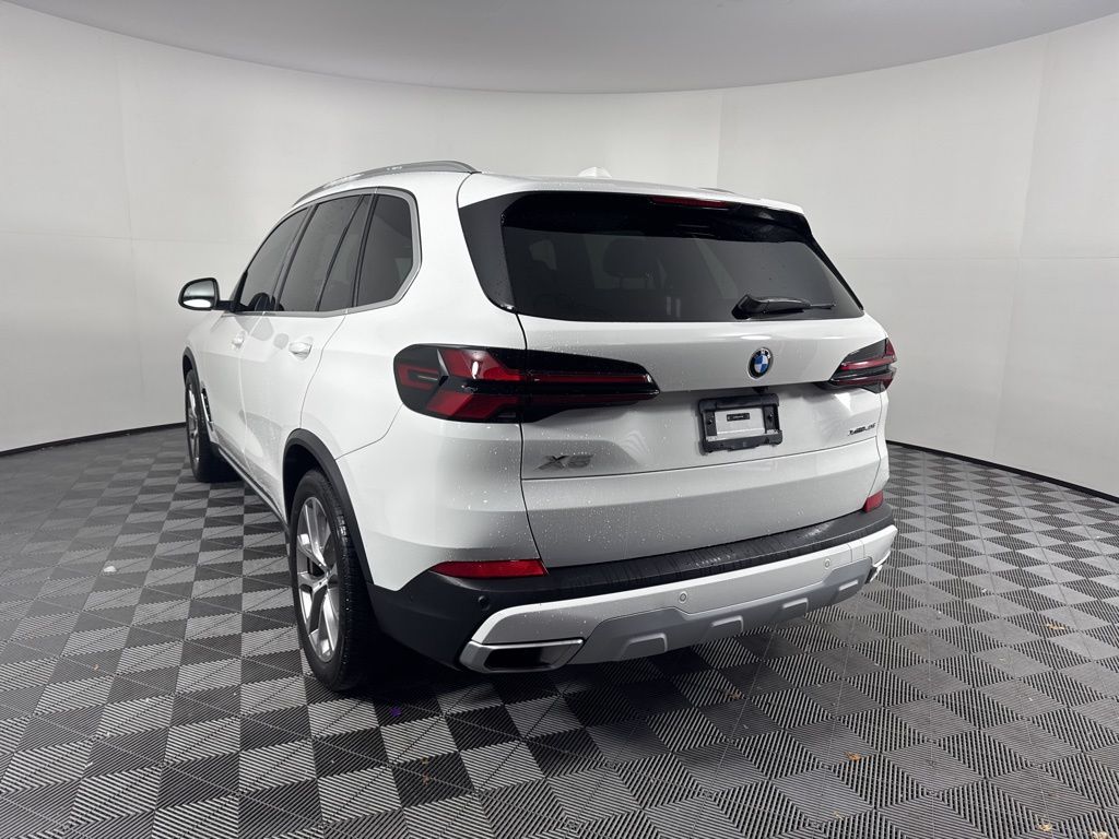 Thumbnail: 2024 BMW X5 - 7