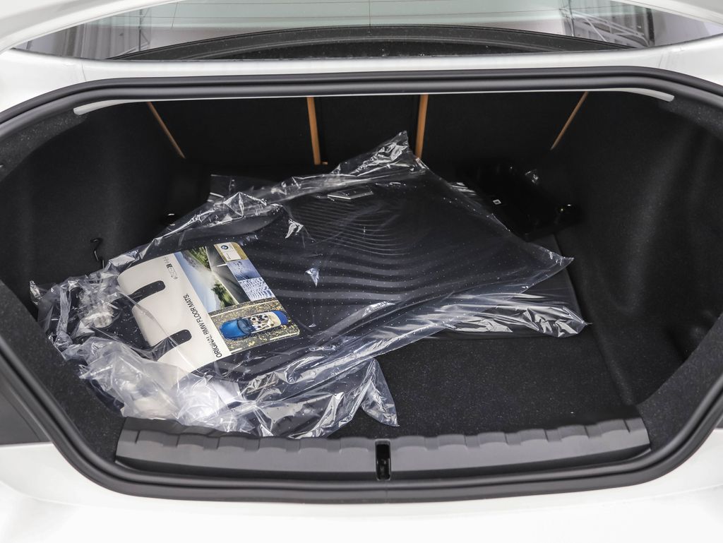 Thumbnail: 2026 BMW 2 Series - 21