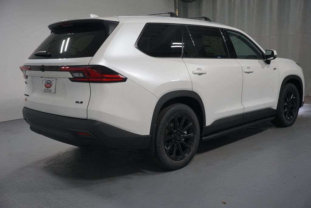 Thumbnail: 2026 Toyota Grand Highlander - 8