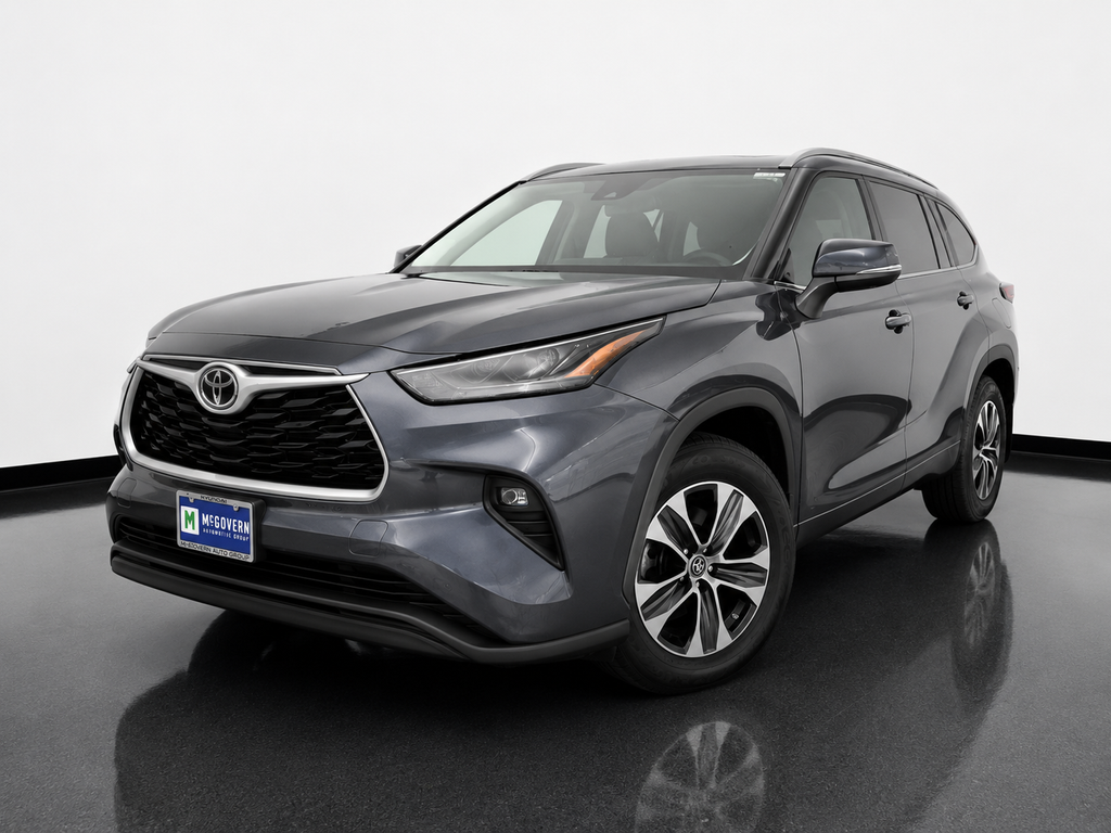 Magnetic Gray Metallic 2021 Toyota Highlander SUV / Crossover All-Wheel Drive 8-Speed Automatic