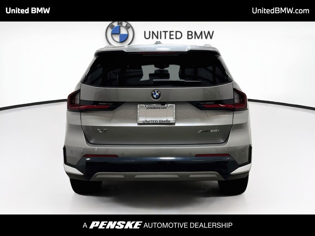 Thumbnail: 2024 BMW X1 - 6